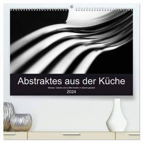 Abstraktes aus der Küche – Messer, Gabeln und Löffel kreativ in Szene gesetzt (hochwertiger Premium Wandkalender 2024 DIN A2 quer), Kunstdruck in Hochglanz von Oertle,  Eduard