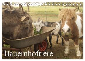 Bauernhoftiere (Tischkalender 2024 DIN A5 quer), CALVENDO Monatskalender von Gsödl,  Michael