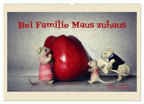 Bei Familie Maus zuhaus (Wandkalender 2024 DIN A2 quer), CALVENDO Monatskalender von Hain,  Heike Hultsch,  Sarah