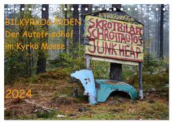 BILKYRKOGÅRDEN Der Autofriedhof im Kyrkö Mosse (Tischkalender 2024 DIN A5 quer), CALVENDO Monatskalender von Klein,  Harald