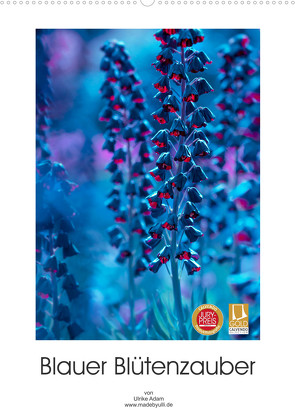 Blauer Blütenzauber (Wandkalender 2023 DIN A2 hoch) von Adam,  Ulrike
