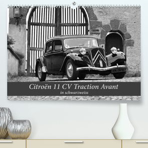 Citroën 11 CV Traction Avant in schwarzweiss (Premium, hochwertiger DIN A2 Wandkalender 2023, Kunstdruck in Hochglanz) von Laue,  Ingo