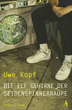 Die elf Gehirne der Seidenspinnerraupe von Kopf,  Uwe