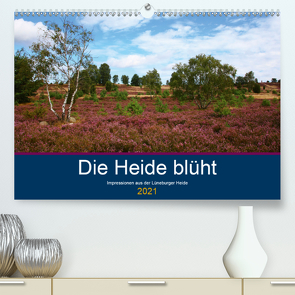 Die Heide blüht (Premium, hochwertiger DIN A2 Wandkalender 2021, Kunstdruck in Hochglanz) von Dürr,  Brigitte