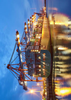 édition art print Kunstdruck DIN A2 Hamburg – Containerschiff in der blauen Stunde von Schulz,  Olaf