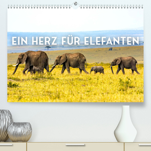 Ein Herz für Elefanten (Premium, hochwertiger DIN A2 Wandkalender 2023, Kunstdruck in Hochglanz) von SF