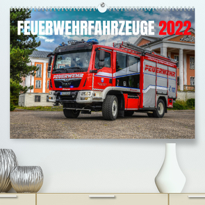 Feuerwehrfahrzeuge (Premium, hochwertiger DIN A2 Wandkalender 2022, Kunstdruck in Hochglanz) von 112,  MH-CONNECT