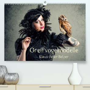 Greifvogelmodelle (Premium, hochwertiger DIN A2 Wandkalender 2021, Kunstdruck in Hochglanz) von Selzer,  Klaus-Peter