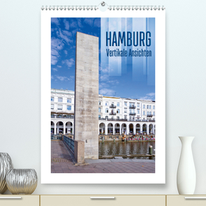 HAMBURG Vertikale Ansichten (Premium, hochwertiger DIN A2 Wandkalender 2021, Kunstdruck in Hochglanz) von Viola,  Melanie