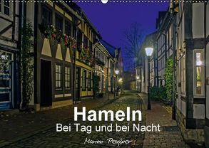 Hameln bei Tag und bei Nacht (Wandkalender 2018 DIN A2 quer) von Peußner,  Marion