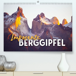 Imposante Berggipfel (Premium, hochwertiger DIN A2 Wandkalender 2024, Kunstdruck in Hochglanz) von Monkey,  Happy