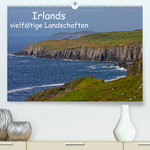 Irlands vielfältige Landschaften (Premium, hochwertiger DIN A2 Wandkalender 2022, Kunstdruck in Hochglanz) von Uppena,  Leon