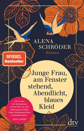 Junge Frau, am Fenster stehend, Abendlicht, blaues Kleid von Schröder,  Alena