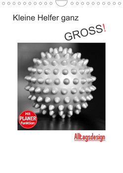 Kleine Helfer ganz gross – Alltagsdesign (Wandkalender 2022 DIN A4 hoch) von Marten,  Martina