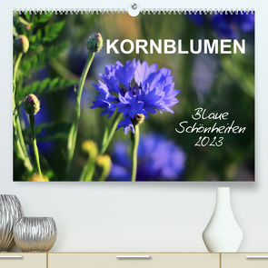 Kornblumen – Blaue Schönheiten (Premium, hochwertiger DIN A2 Wandkalender 2023, Kunstdruck in Hochglanz) von Löwer,  Sabine