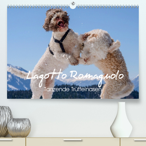 Lagotto Romagnolo Tanzende Trüffelnasen (Premium, hochwertiger DIN A2 Wandkalender 2021, Kunstdruck in Hochglanz) von wuffclick-pic