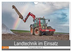 Landtechnik im Einsatz (Wandkalender 2024 DIN A4 quer), CALVENDO Monatskalender von Säemann,  Mark