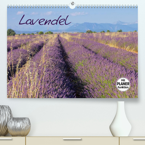 Lavendel (Premium, hochwertiger DIN A2 Wandkalender 2022, Kunstdruck in Hochglanz) von LianeM