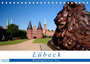 Lübeck Backsteingotik an der Trave (Tischkalender 2022 DIN A5 quer) von N.,  N.