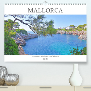 Mallorca – Azurblaues Mittelmeer zum Träumen (Premium, hochwertiger DIN A2 Wandkalender 2023, Kunstdruck in Hochglanz) von Bentfeld,  Tina