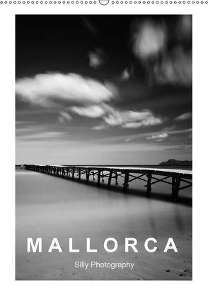 Mallorca in schwarz – weiss (Wandkalender 2018 DIN A2 hoch) von Photography,  Silly