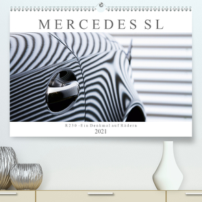 Mercedes SL R230 – Ein Denkmal auf Rädern (Premium, hochwertiger DIN A2 Wandkalender 2021, Kunstdruck in Hochglanz) von Schürholz,  Peter