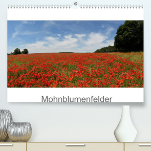 Mohnblumenfelder (Premium, hochwertiger DIN A2 Wandkalender 2023, Kunstdruck in Hochglanz) von Altmeier,  Erwin