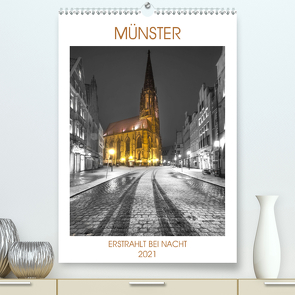 Münster – erstrahlt bei Nacht (Premium, hochwertiger DIN A2 Wandkalender 2021, Kunstdruck in Hochglanz) von Herzog,  Gregor