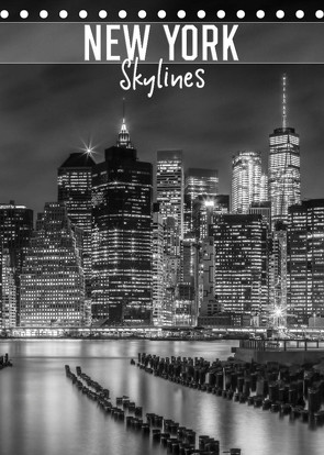 NEW YORK Skylines (Tischkalender 2022 DIN A5 hoch) von Viola,  Melanie