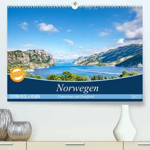 Norwegen – Unterwegs am Lysefjord (Premium, hochwertiger DIN A2 Wandkalender 2022, Kunstdruck in Hochglanz) von Edel-One