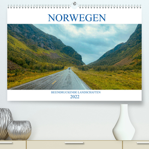 Norwegens beeindruckende Landschaft (Premium, hochwertiger DIN A2 Wandkalender 2022, Kunstdruck in Hochglanz) von Gernot Unfried,  Fotograf