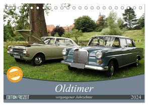 Oldtimer vergangenger Jahrzehnte (Tischkalender 2024 DIN A5 quer), CALVENDO Monatskalender von Bagunk,  Anja