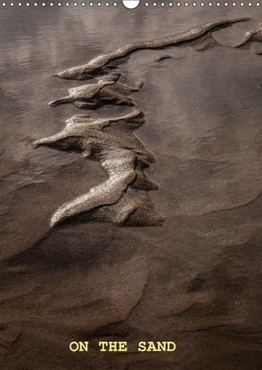 On The Sand (Wandkalender 2018 DIN A3 hoch) von Calvo,  Julio