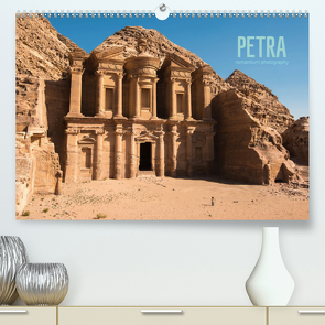 Petra (Premium, hochwertiger DIN A2 Wandkalender 2021, Kunstdruck in Hochglanz) von Burri,  Roman