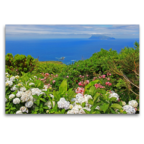 Premium Textil-Leinwand 120 x 80 cm Quer-Format Steilküste mit Blick auf Corvo auf der Azoren-Insel Flores | Wandbild, HD-Bild auf Keilrahmen, Fertigbild auf hochwertigem Vlies, Leinwanddruck von Jana Thiem-Eberitsch