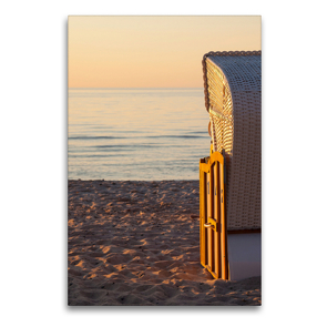 Premium Textil-Leinwand 60 x 90 cm Hoch-Format Im Strandkorb auf das Meer blicken | Wandbild, HD-Bild auf Keilrahmen, Fertigbild auf hochwertigem Vlies, Leinwanddruck von Gabriele Hanke