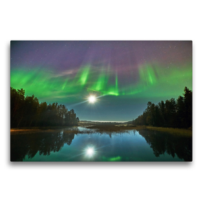 Premium Textil-Leinwand 75 x 50 cm Quer-Format Nordlichter tanzen im Mondschein | Wandbild, HD-Bild auf Keilrahmen, Fertigbild auf hochwertigem Vlies, Leinwanddruck von Pierre Oesterle