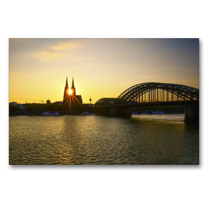 Premium Textil-Leinwand 90 x 60 cm Quer-Format Die leuchtenden Sonnenstrahlen zwischen den Türmen des Kölner Doms, Kathedrale – Köln | Wandbild, HD-Bild auf Keilrahmen, Fertigbild auf hochwertigem Vlies, Leinwanddruck von Bettina Hackstein