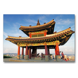 Premium Textil-Leinwand 90 x 60 cm Quer-Format Ein Ort der Ruhe ist die Hwaseong-Festung in der Stadt Suwon | Wandbild, HD-Bild auf Keilrahmen, Fertigbild auf hochwertigem Vlies, Leinwanddruck von CALVENDO