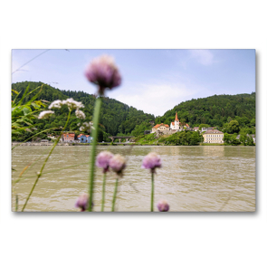 Premium Textil-Leinwand 90 x 60 cm Quer-Format St. Nikola an der Donau, Schifferkirche | Wandbild, HD-Bild auf Keilrahmen, Fertigbild auf hochwertigem Vlies, Leinwanddruck von Hanna Wagner