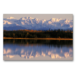 Premium Textil-Leinwand 90 x 60 cm Quer-Format Wrangell Mountains, Deadman Lake, Alaska | Wandbild, HD-Bild auf Keilrahmen, Fertigbild auf hochwertigem Vlies, Leinwanddruck von Christian Heeb