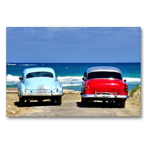 Premium Textil-Leinwand 90 x 60 cm Quer-Format Zwei Oldtimer am Strand der Stadt Guanabo in Kuba | Wandbild, HD-Bild auf Keilrahmen, Fertigbild auf hochwertigem Vlies, Leinwanddruck von Henning von Löwis of Menar