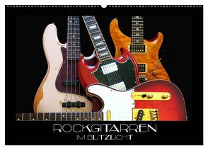 Rockgitarren im Blitzlicht (Wandkalender 2024 DIN A2 quer), CALVENDO Monatskalender von Bleicher,  Renate