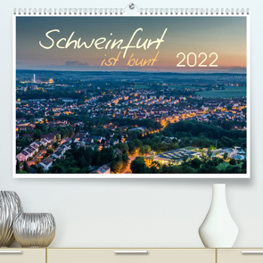 Schweinfurt ist bunt (Premium, hochwertiger DIN A2 Wandkalender 2022, Kunstdruck in Hochglanz) von Herm,  Olaf