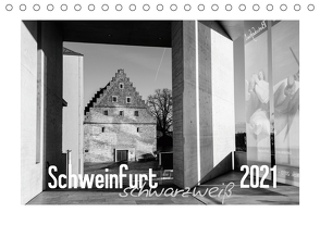 Schweinfurt schwarzweiß (Tischkalender 2021 DIN A5 quer) von Herm,  Olaf