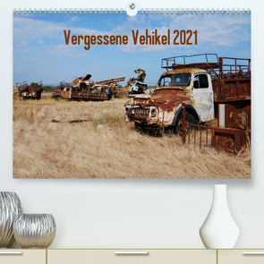 Vergessene Vehikel 2021 (Premium, hochwertiger DIN A2 Wandkalender 2021, Kunstdruck in Hochglanz) von Herms,  Dirk