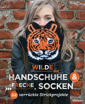 Wilde Handschuhe & Freche Socken von Karmitsa,  Lumi