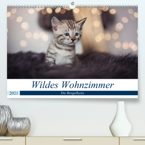 Wildes Wohnzimmer – Die Bengalkatze (Premium, hochwertiger DIN A2 Wandkalender 2021, Kunstdruck in Hochglanz) von meets Elos Photography,  Robyn