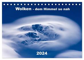 Wolken – dem Himmel so nah (Tischkalender 2024 DIN A5 quer), CALVENDO Monatskalender von Koenig,  Jens