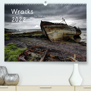 Wracks 2022 (Premium, hochwertiger DIN A2 Wandkalender 2022, Kunstdruck in Hochglanz) von blueye.photoemotions